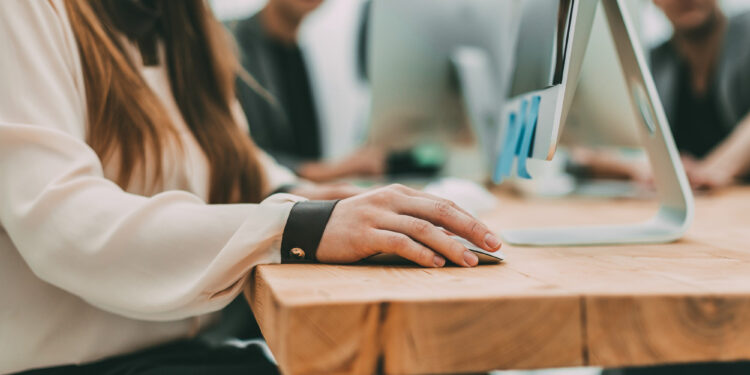 becarios prácticas formación