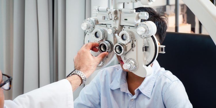 Asturias convoca plaza para técnico de grado medio óptico-optometrista