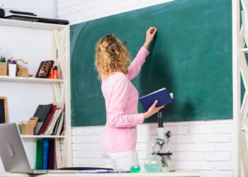 empleo público profesores maestros