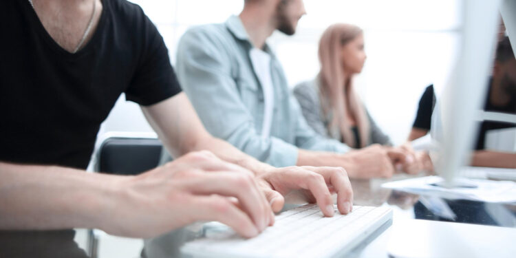 ayudas-cursos-formacion-desempleados