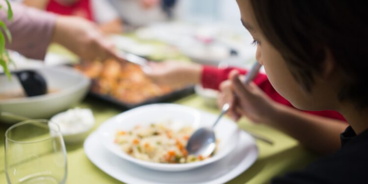 Zamora lanza becas de comedor escolar para familias vulnerables en el curso 2024/2025: requisitos y solicitud