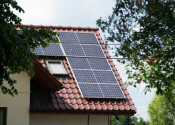 Sallent destina 15.000 euros en ayudas para instalaciones fotovoltaicas de autoconsumo en viviendas y pequeños comercios