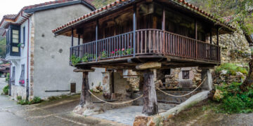 El Ayuntamiento de Mieres concede ayudas de hasta el 95 % del IBI para el mantenimiento de la vivienda habitual