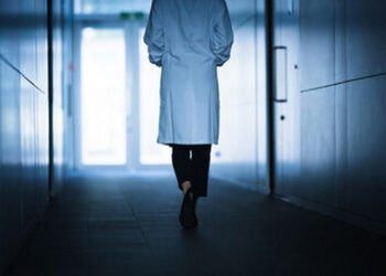 Oferta pública de empleo en Asturias para cubrir una plaza temporal de médico en cuidados paliativos